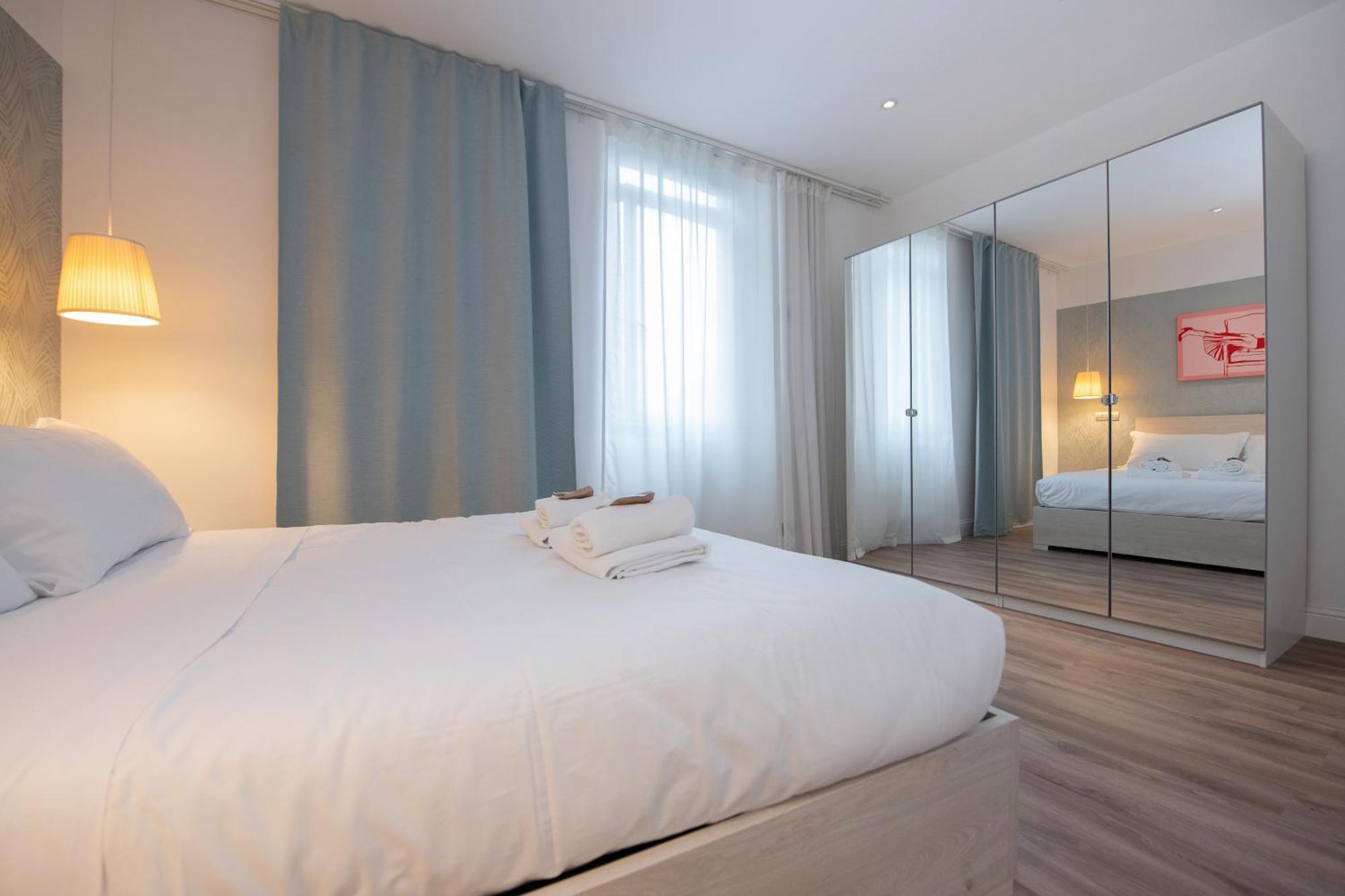 Colosseum View Accomodation Rome Exterior photo